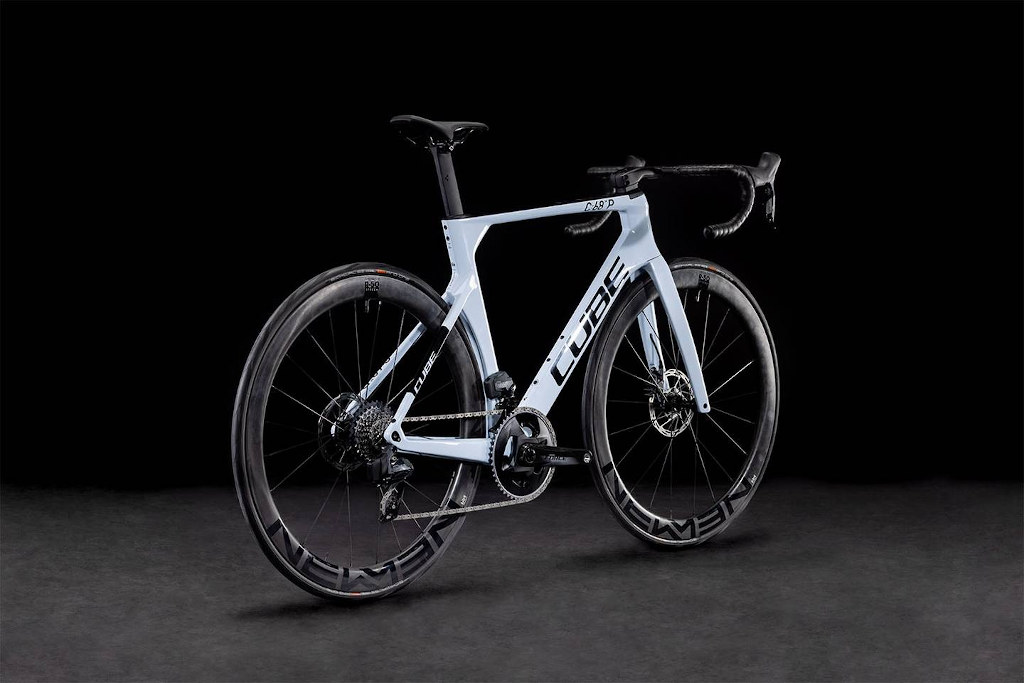 Dasia Wielersport - Cube - Racefietsen